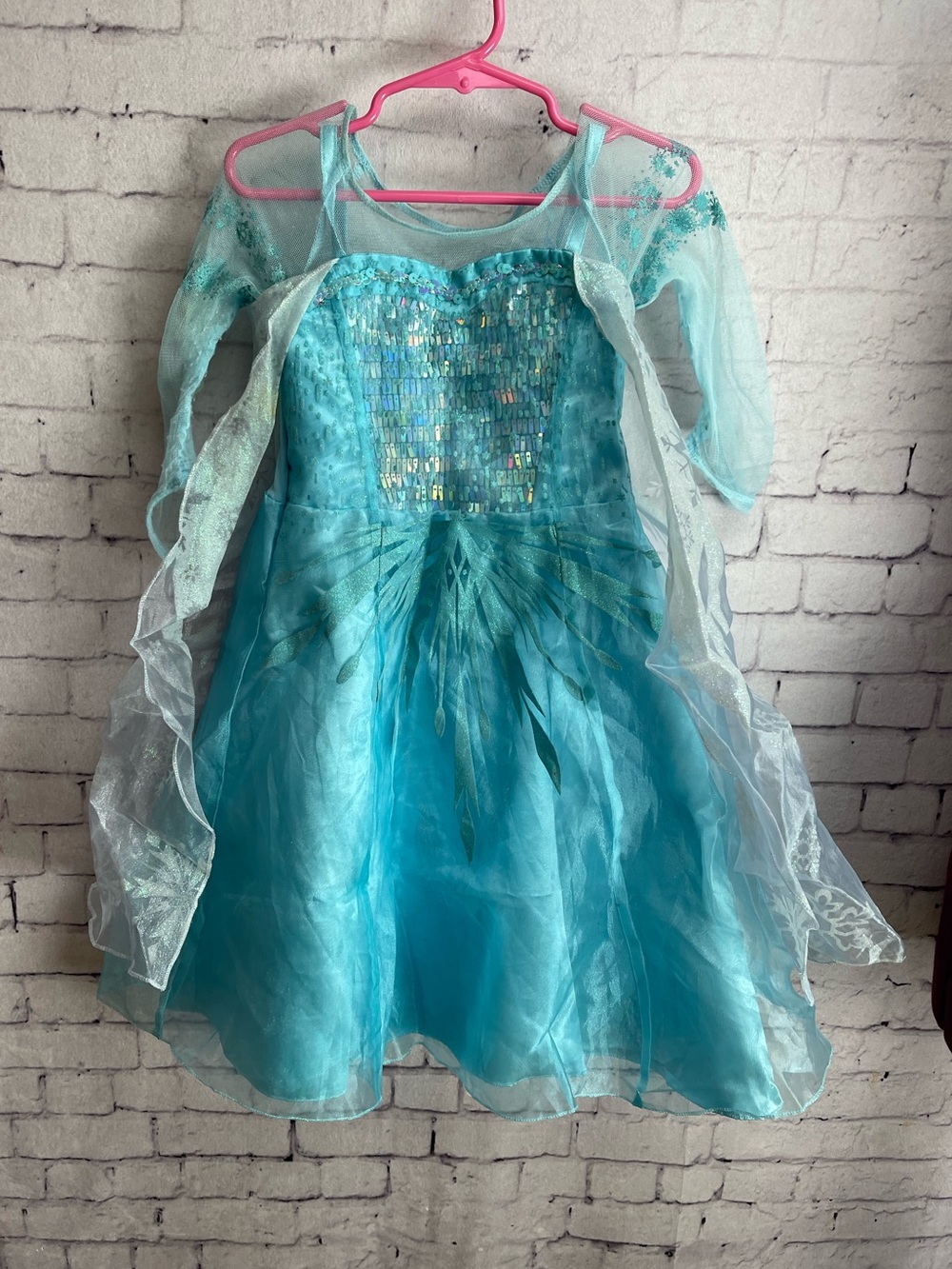 Disney store Elsa costume dress size 3
